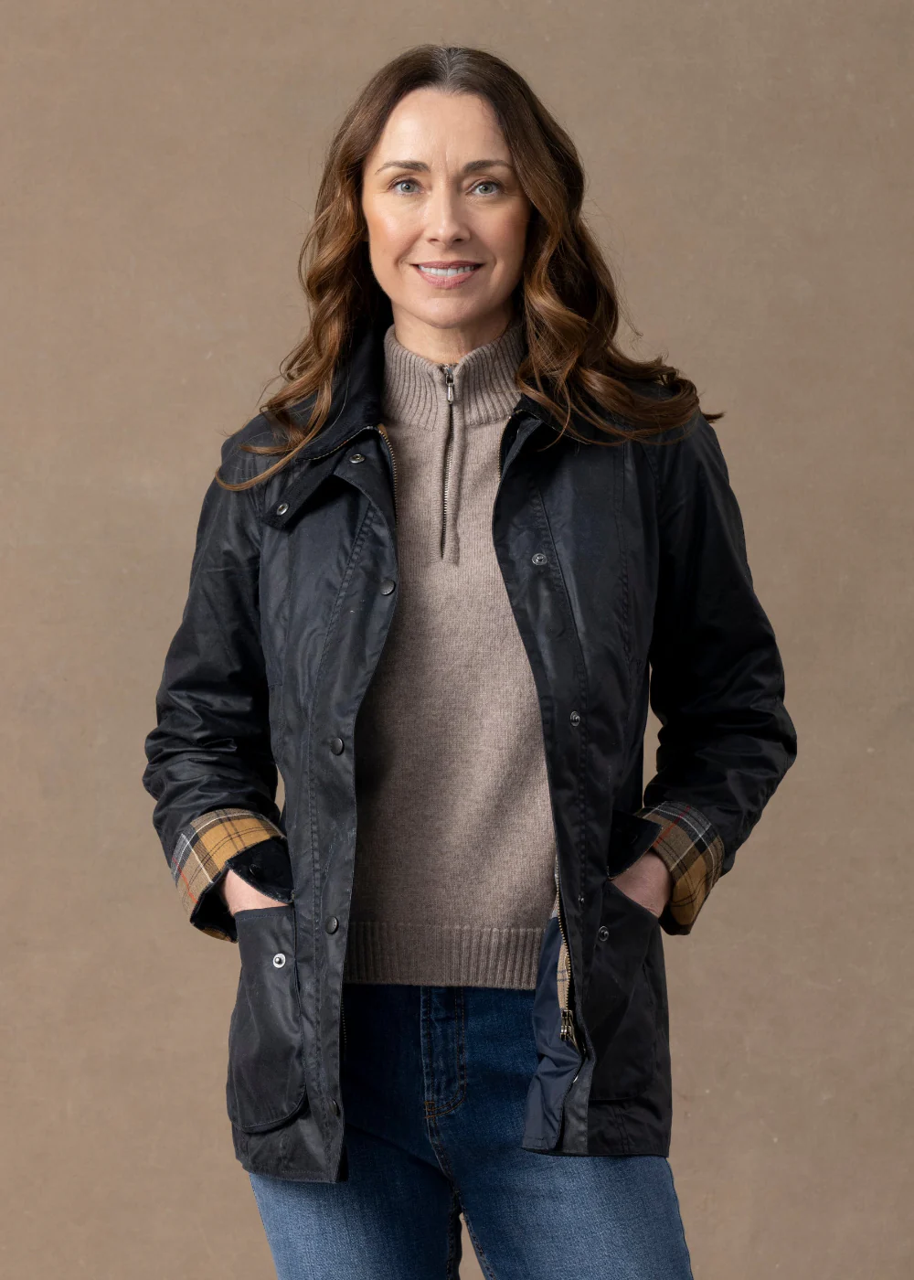 Ladies Beadnell Wax Jacket - Image 3